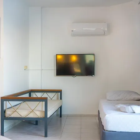 Yuvam Hotel
