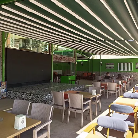 Ξενοδοχείο Yuvam